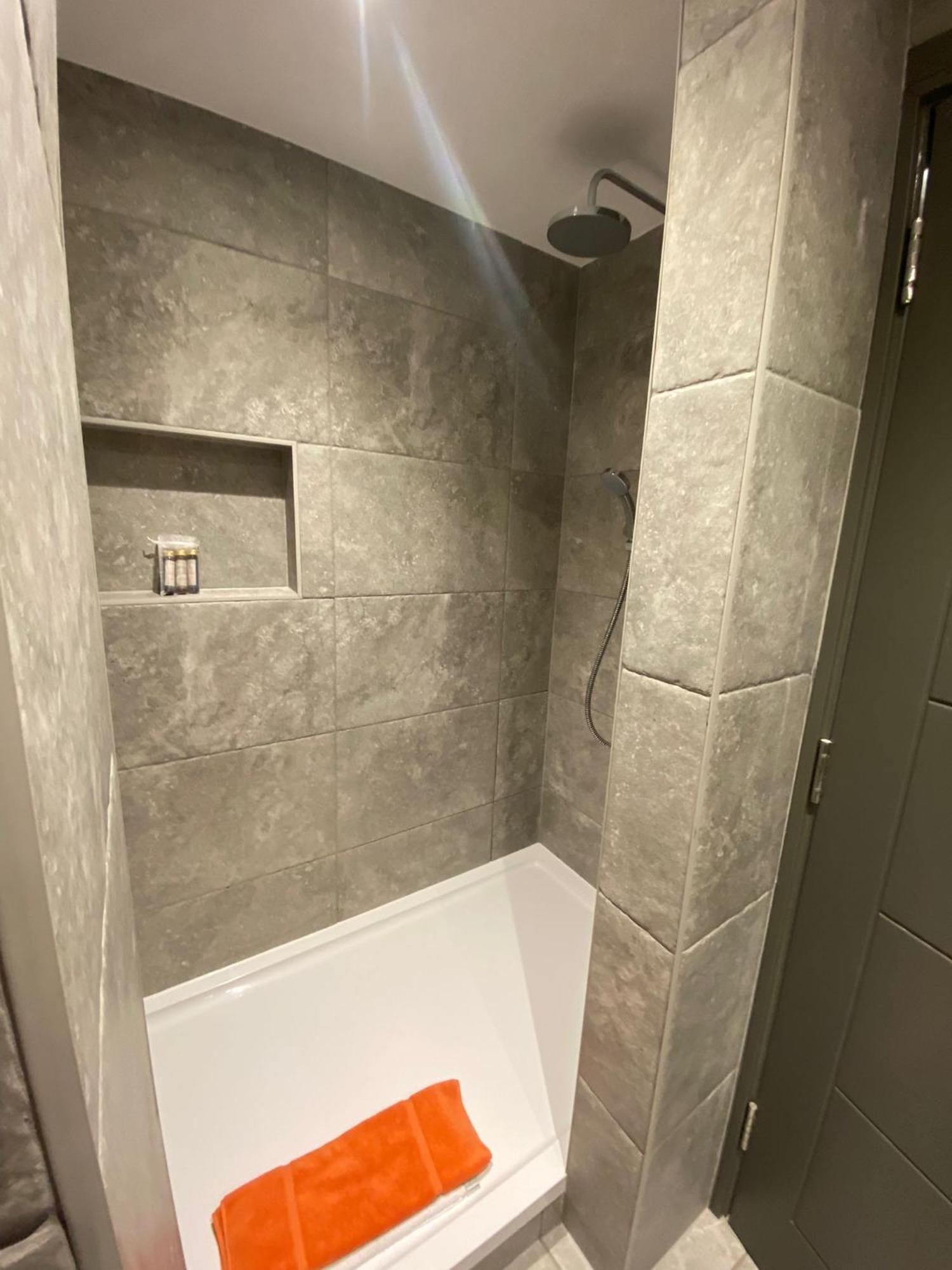 3 The View Apartments Ilfracombe - Hot Tub, Parking, Lift, Ev 外观 照片