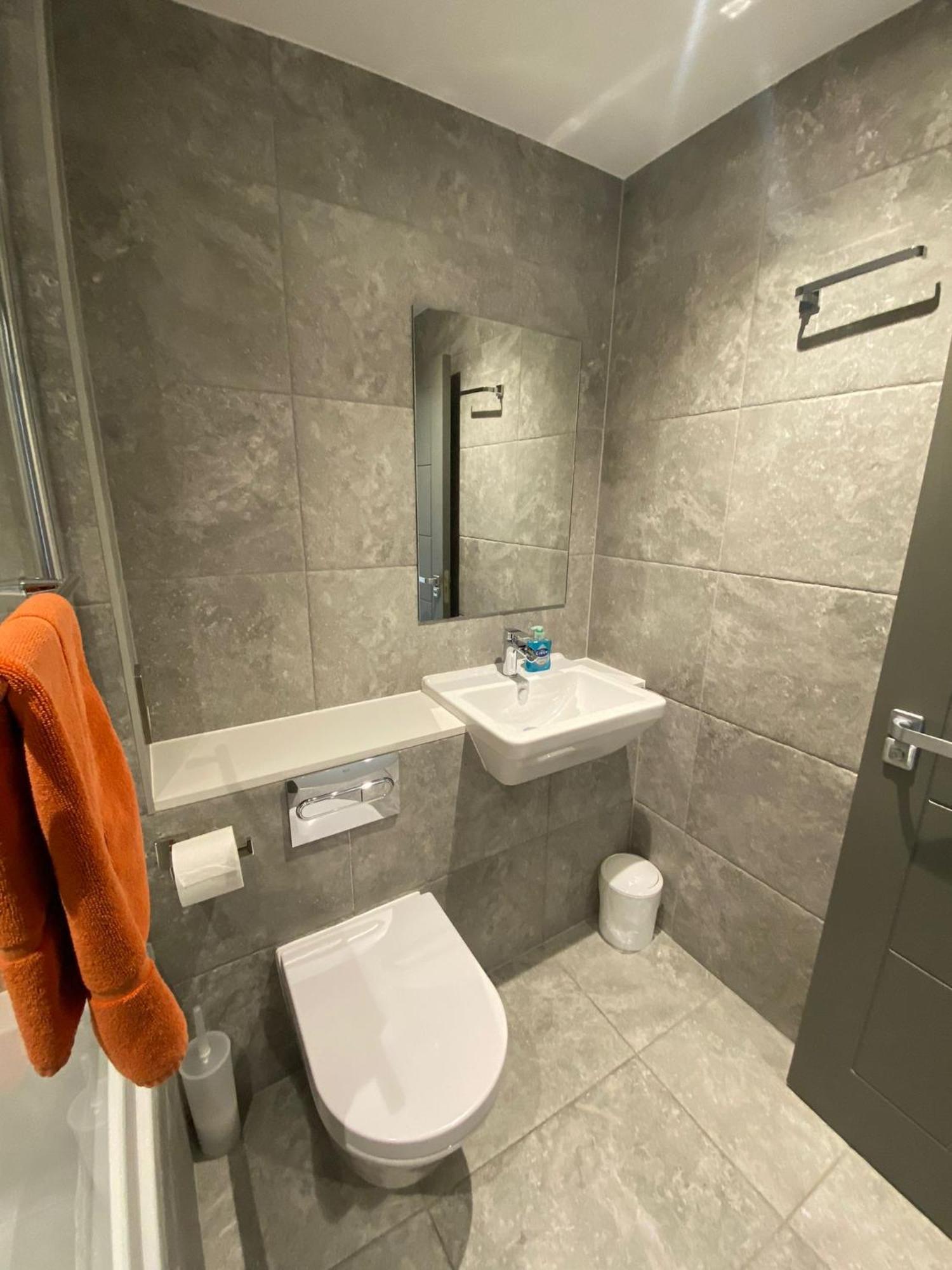 3 The View Apartments Ilfracombe - Hot Tub, Parking, Lift, Ev 外观 照片